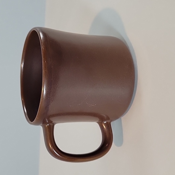 STARBUCKS 2010 Brown HOT COFFEE embossed Mug - Picture 4 of 12